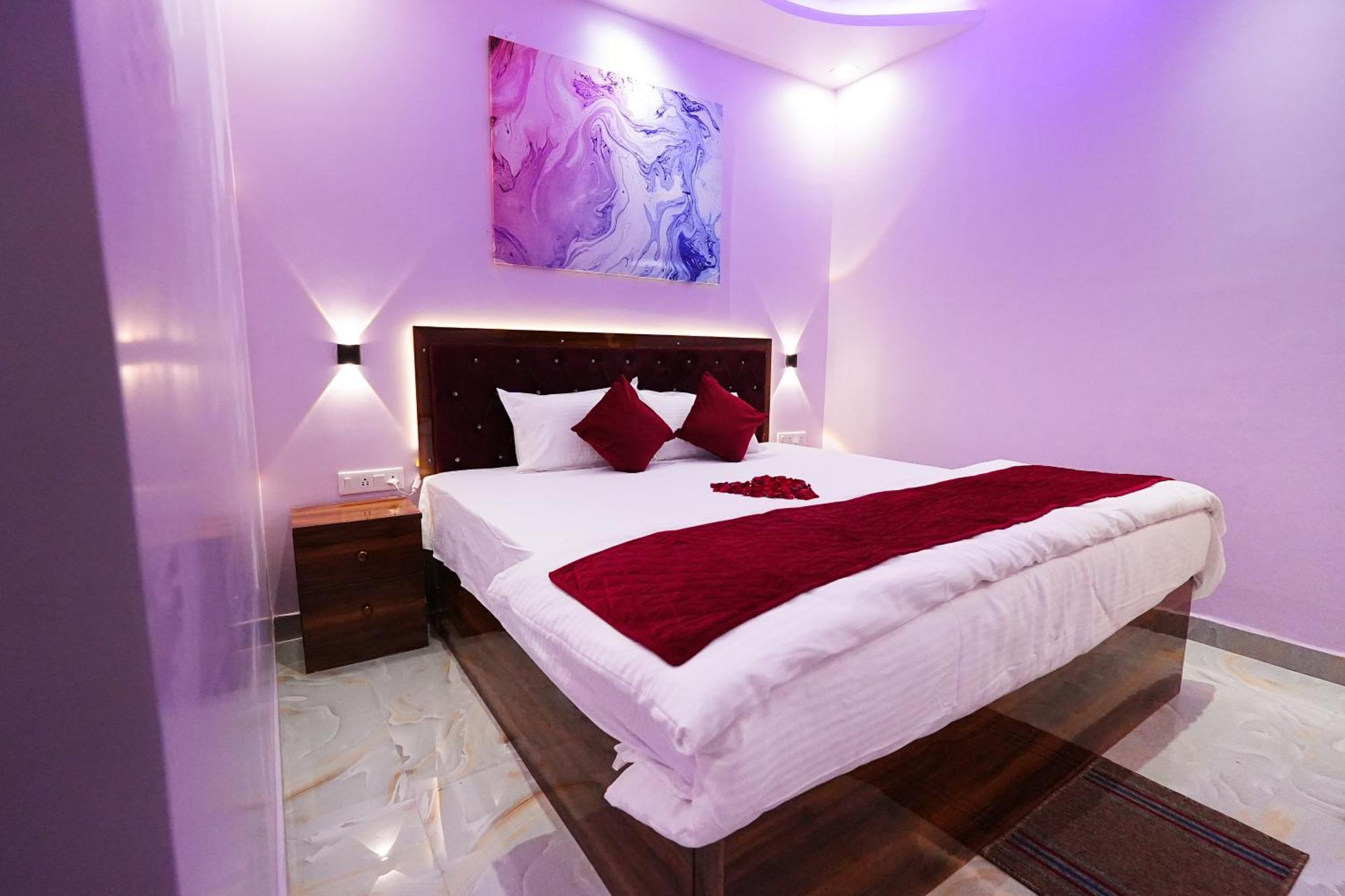 Hotel Rj Патна Экстерьер фото